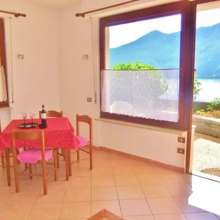 בית נופש Casa Camelie *